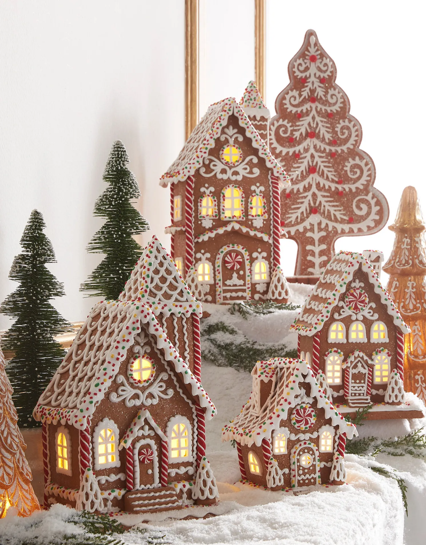 Raz Lighted Sprinkle Gingerbread House Christmas Decoration